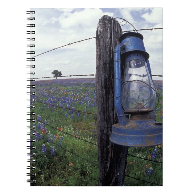 Cuaderno N.A., EE. UU., Texas, Llano, Linterna Azul, Roble (Frente)
