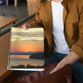 Cuaderno Naranja de oración de la serenidad Foto del atarde