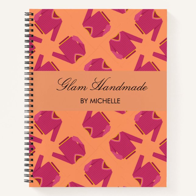 Cuaderno Negocio de suéteres rosados tejidos lindos (Anverso)