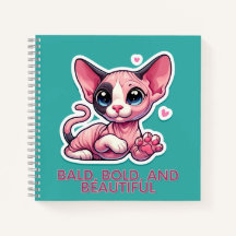 Negrita calva y bella en portátil