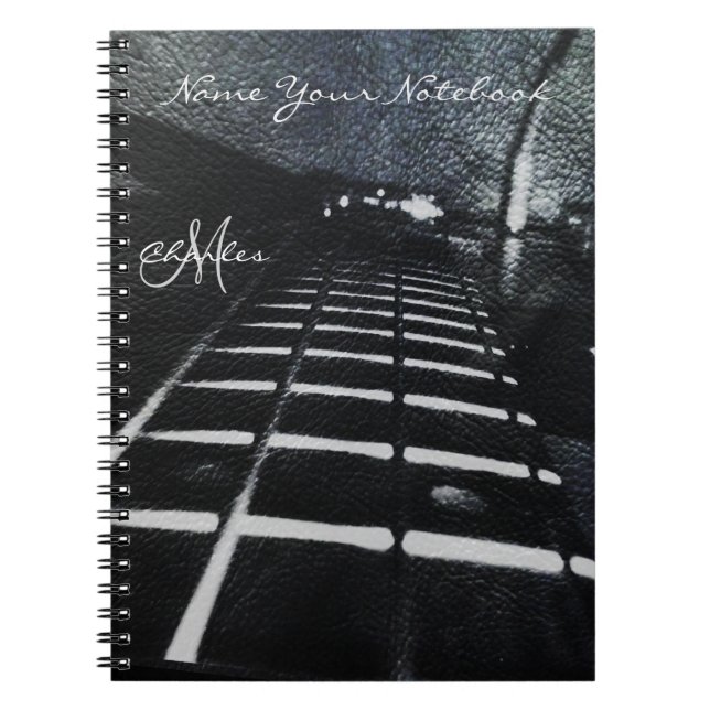 Cuaderno negro personalizado de la música de la (Frente)