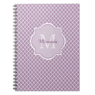 Cuaderno Nombre con monograma púrpura de Quatrefoil de la