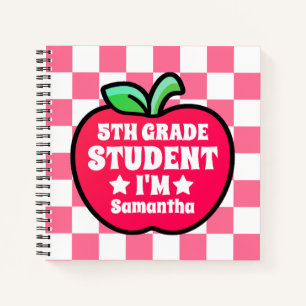 Cuaderno Nombre de estudiante de quinto grado de Apple pers