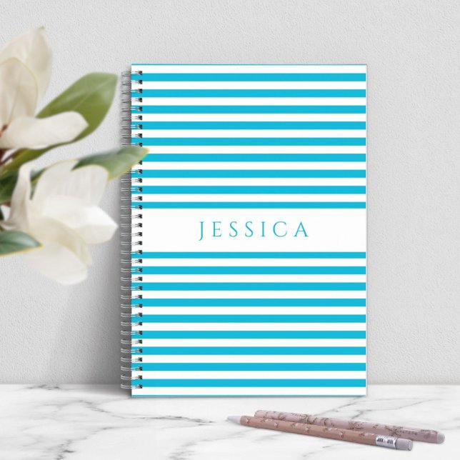 Cuaderno Nombre De Patrón De Rayado Azul Y Blanco (Personalized Modern Blue Stripes Notebook)