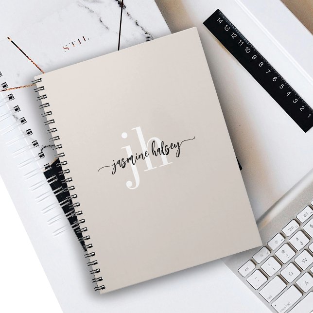 Cuaderno Nombre de tendencia simple e iniciales (Subido por el creador)