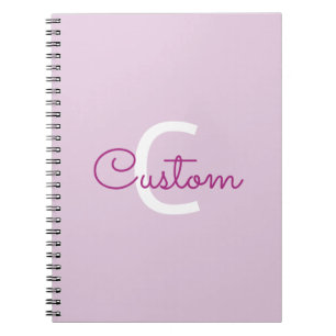 Cuaderno Nombre del guión y monograma Magenta y morado cl