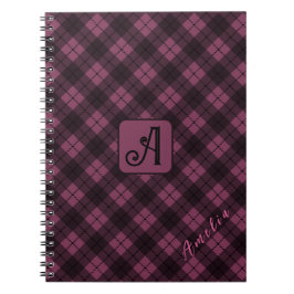 Cuaderno Nombre del Personalizar de la placa negra púrpura