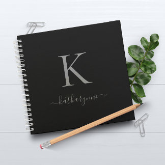 Cuaderno Nombre moderno de guión de monograma negro platead