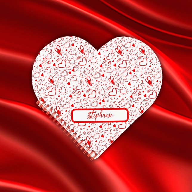 Cuaderno Nombre Monograma con corazones rojos en blanco | (Subido por el creador)