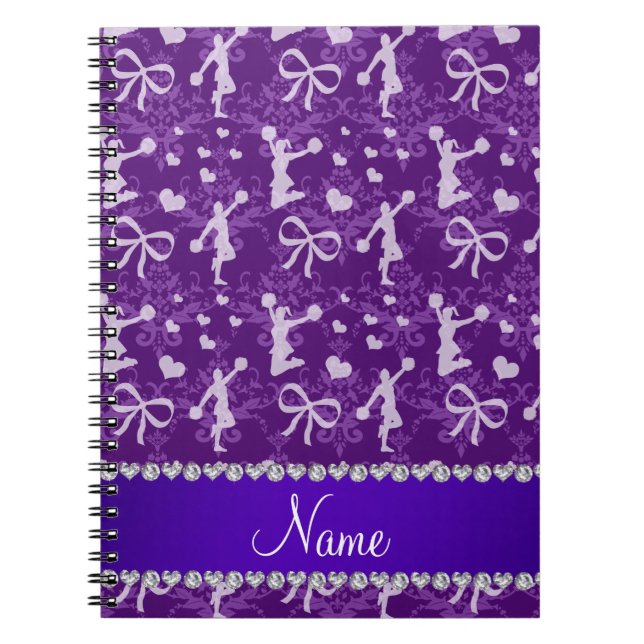 Cuaderno Nombre personalizado adamascado de gimnasia púrpur (Frente)