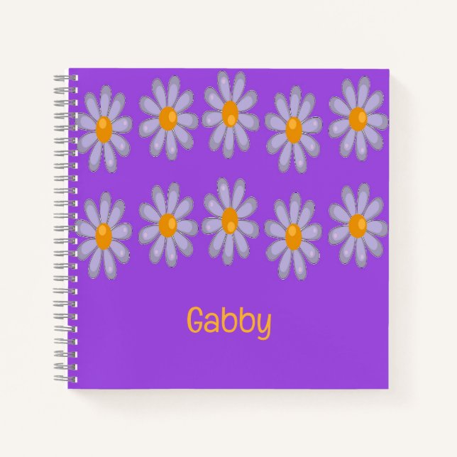 Cuaderno Nombre personalizado flores azules en violeta (Anverso)