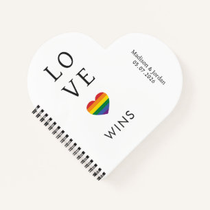 Cuaderno Nombres personalizados / Texto Arcoíris LOVE