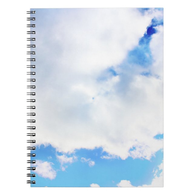 Cuaderno Nubes blancas esponjosas y cielo azul (Frente)