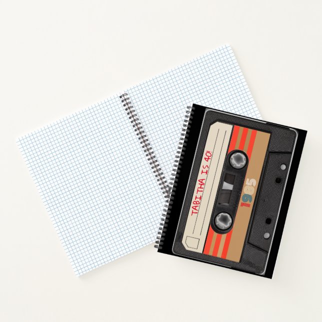 Cuaderno Números de banda retro 1985 40ª cinta cassette (Interior)