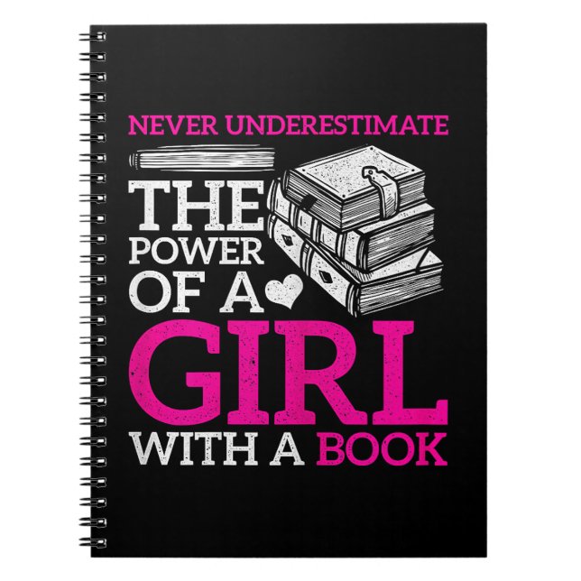 Cuaderno Nunca Subestimes El Poder De Un Chica Con Un Boo (Frente)