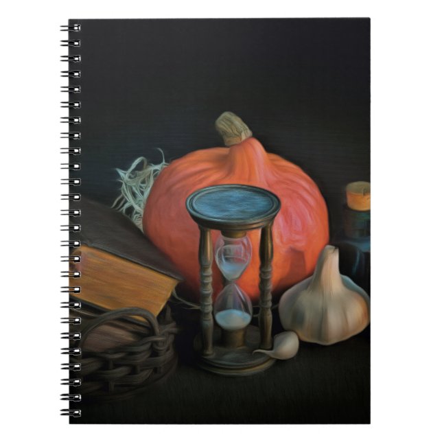 Cuaderno Objetos de cocina sobre una mesa en una sala oscur (Frente)