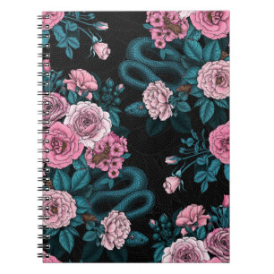 Cuaderno Ocultos en los rosas 2