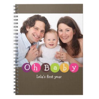 Cuaderno Oh Baby diario de puntos de color gris del primer