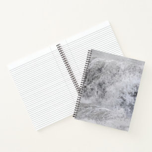 Cuaderno Ola tormentosa rompiendo