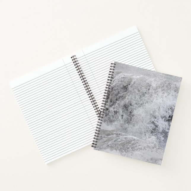 Cuaderno Ola tormentosa rompiendo (Interior)