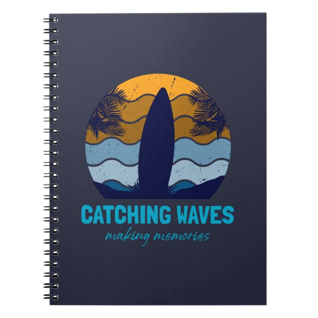 Cuaderno Olas de caza Arte Retro Surfboard Beach (Frente)