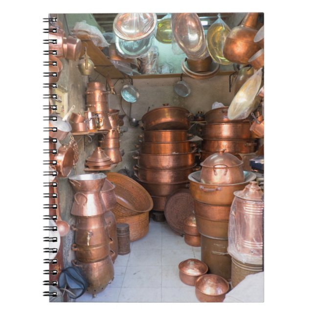 Cuaderno Ollas de Cobre en el Mercado (Frente)