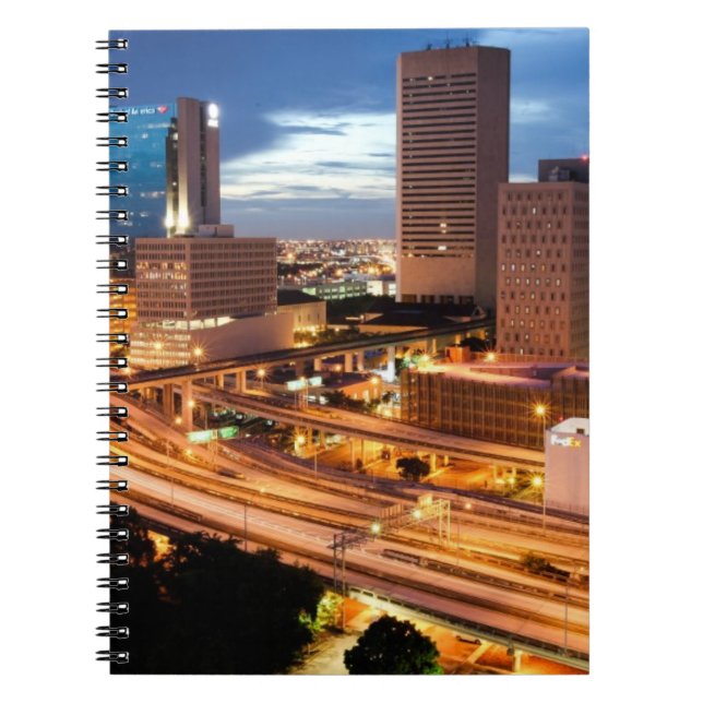 Cuaderno Opinión céntrica de la ciudad (Frente)