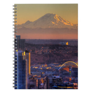 Cuaderno Opinión de Seattle céntrica, fútbol del paisaje