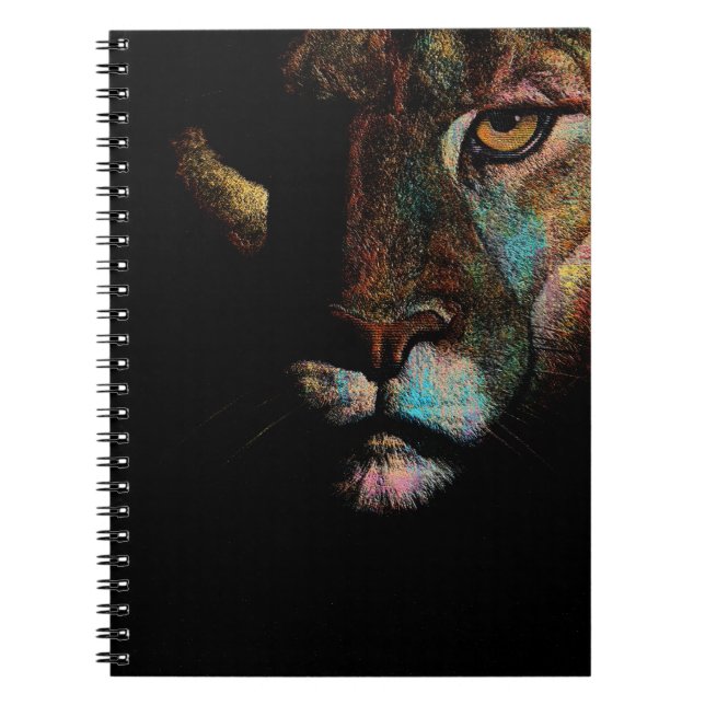 Cuaderno Oscura Radiante - Elegancia Temible Leonas (Frente)