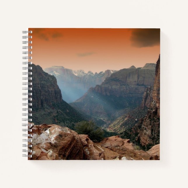 Cuaderno Paisaje de las montañas del Parque Nacional de Zio (Anverso)