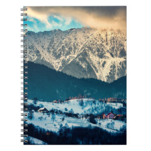 Cuaderno Paisaje invernal en la montaña de los Cárpatos. Br