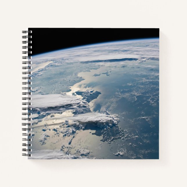 Cuaderno Paisajes nublados alrededor de Sumatra, Indonesia. (Anverso)