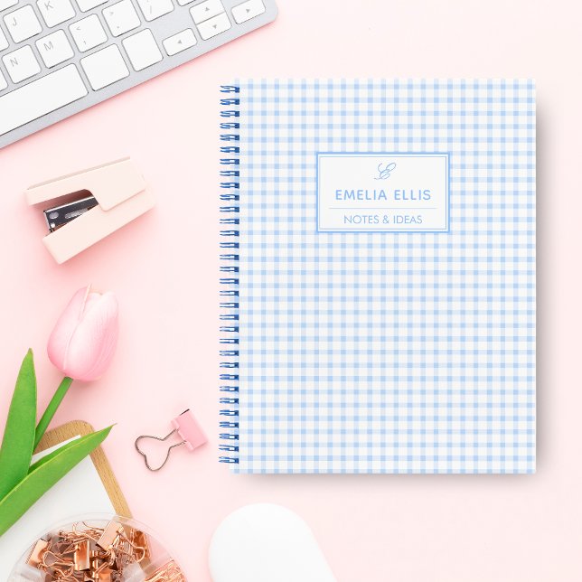 Cuaderno Pale Blue Gingham Grandmillennial  Monogram Name (Subido por el creador)