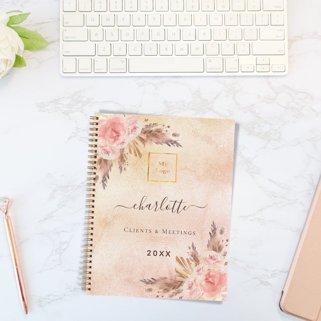 Cuaderno Pampas hierba rosa flores doradas logo empresarial (Subido por el creador)