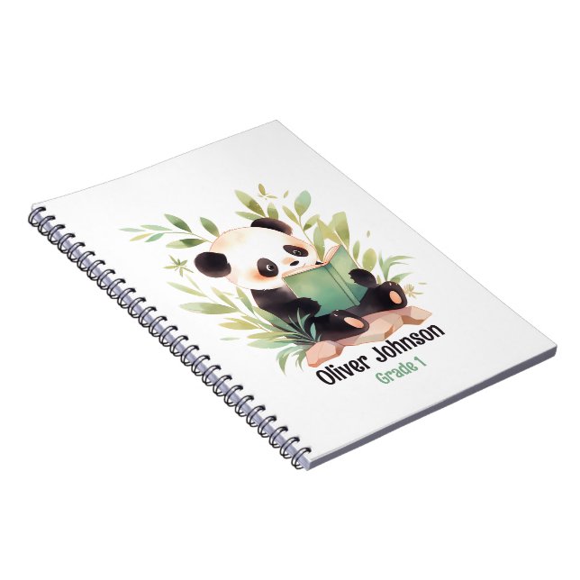 Cuaderno Panda acuarela leyendo un nombre de libro (Lado Derecho)