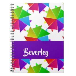 Cuaderno Papel colorido doblado sobre blanco