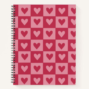 Cuaderno para el corazón rojo del tablero de ajedr
