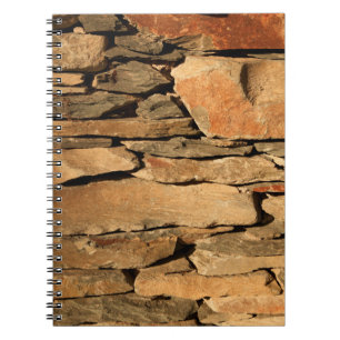 Cuaderno Pared de piedra marrón