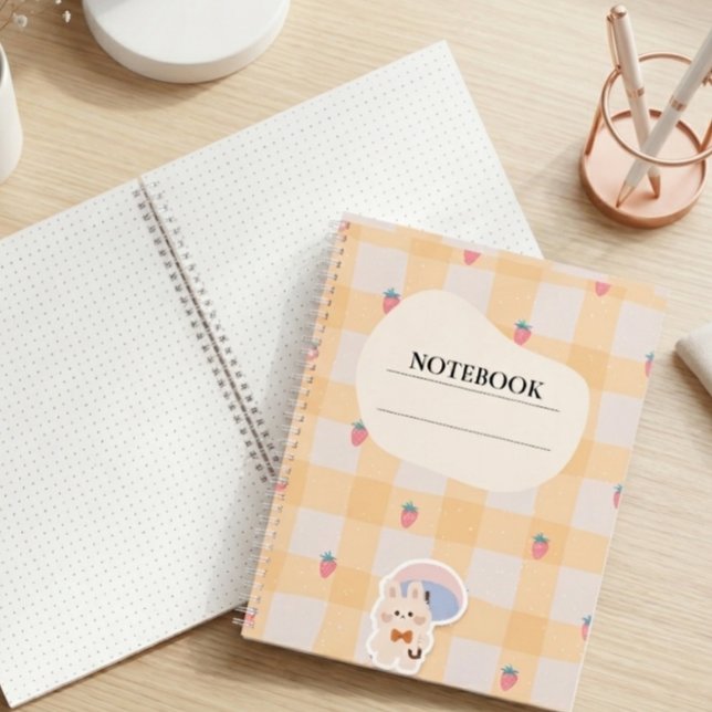 Cuaderno pastel de conejito de fresa a cuadros Kaw (Subido por el creador)