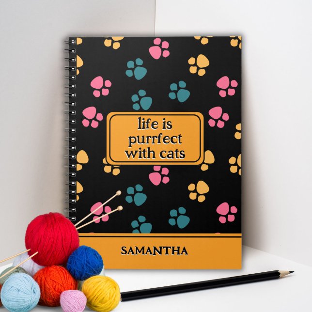 Cuaderno Pata de gato negro divertida y linda  (Subido por el creador)