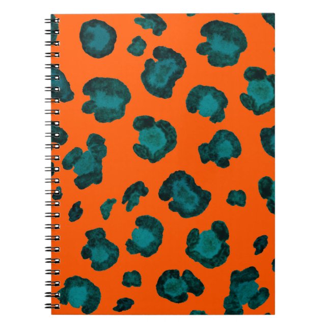 Cuaderno Patrón acuarela sin fisuras con piel de leopardo.  (Frente)