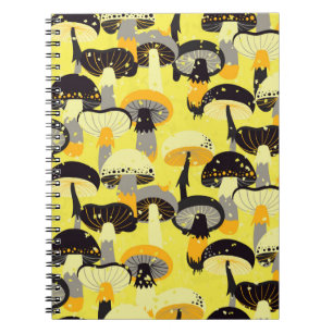 Cuaderno Patrón continuo con diferentes hongos. 