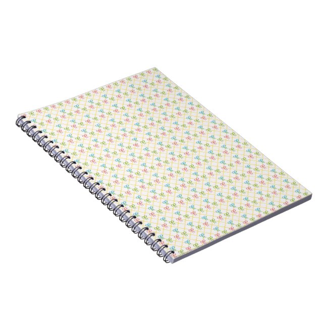 Cuaderno Patrón continuo de pequeños lazos (Lado Derecho)