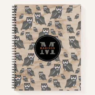 Cuaderno Patrón de búho y monograma de madera rústica