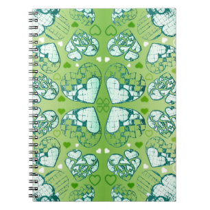 Cuaderno Patrón de corazones románticos brillantes verdes y