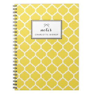 Cuaderno Patrón de cuatrefoil amarillo personalizado