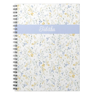 Cuaderno Patrón de Flor Silvestre Amarilla Azul con Nombre