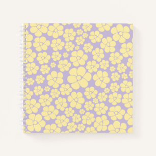 Cuaderno Patrón de flores - amarillo y púrpura pastel