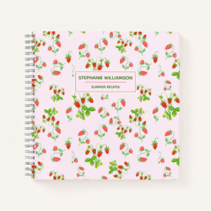 Cuaderno Patrón de Fresa en Acuarela sobre Rosa Claro