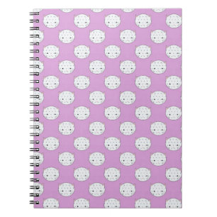 Cuaderno Patrón de lunares con caras de gatito lavanda y bl